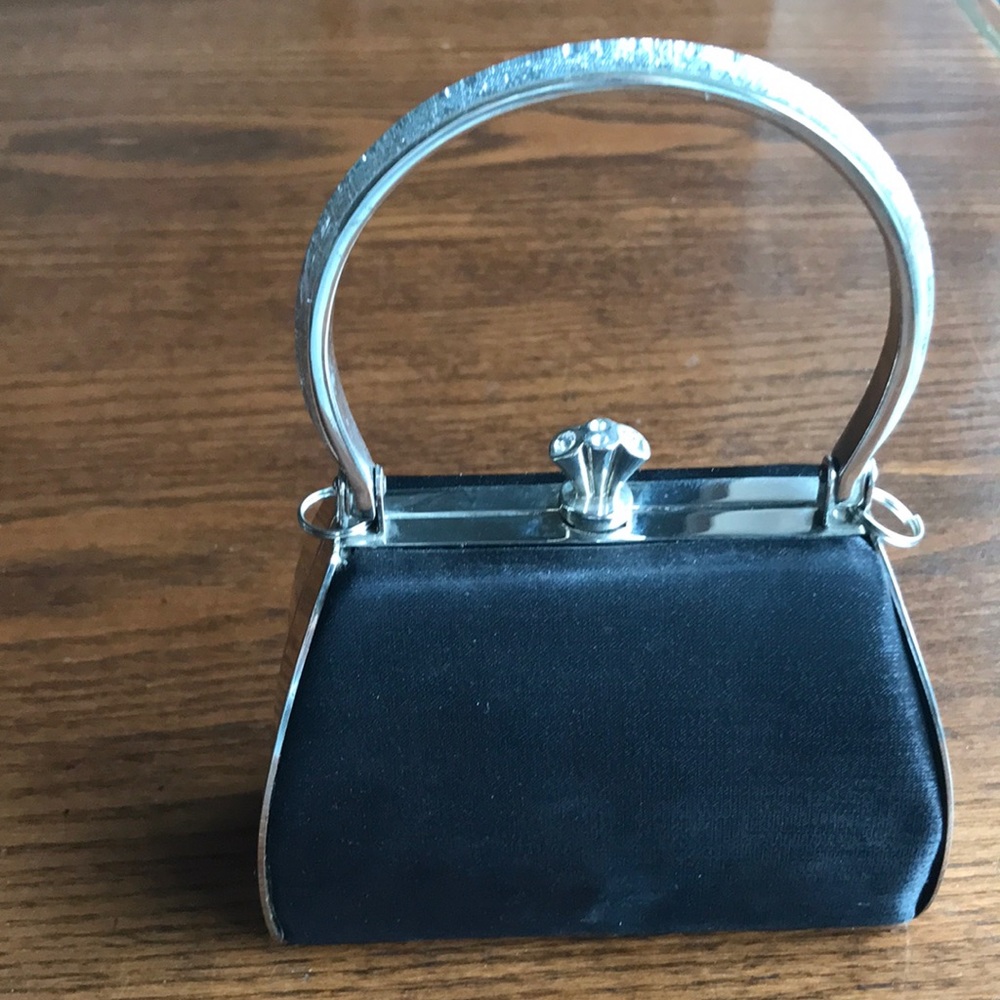 Small hard evening bag silver metal and black silk look fabric jewel snap EUC